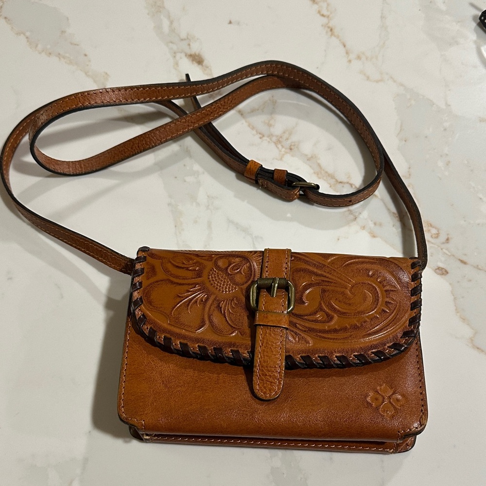 Patricia Nash Tooled Leather Crossbody Bag in Warm Brown